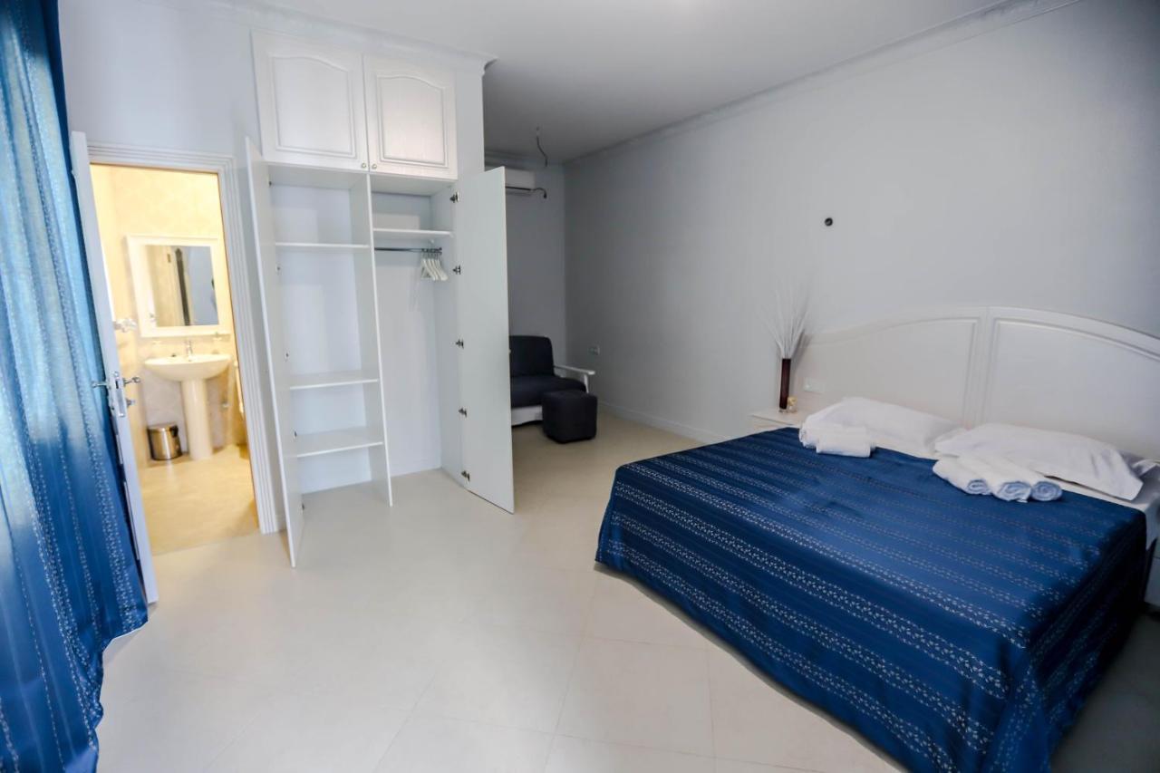 Hometel 4 Friends Gagra Exterior foto